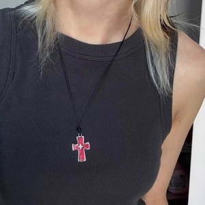 Vintage Y2K Punk Rock Zinc Alloy Cross Pendant Necklace For Women Gothic Black Cord Adjustable Enamel Cross Pendant Accessory