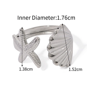 Anello regolabile in argento a tema marino con design a stella marina e conchiglia