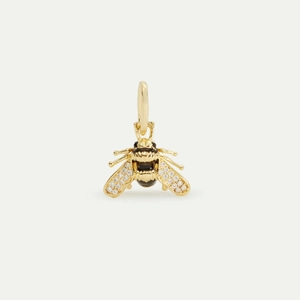 Detailed view of an 18K gold-plated bee pendant with cubic zirconia wings and enamel body