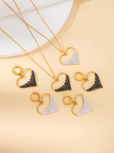Exquisite 18K gold plated heart necklace and earring set with black and white crystals