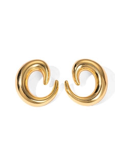 Macro shot of 18K gold-plated teardrop earrings with a polished mirror finish