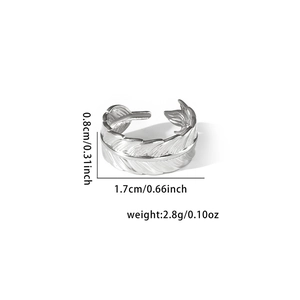 Detailed view of titanium steel feather ring showing dimensions 1.7cm inner diameter
