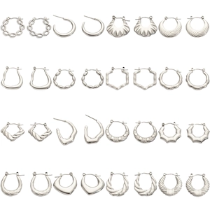 Set di 16 orecchini minimalisti in acciaio al titanio argento con texture geometriche