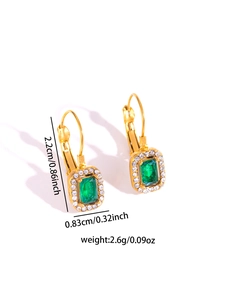Detail shot of green gemstone earrings in 18K gold plating showing dimensions 2.2x0.83cm