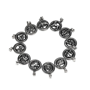 Collar con Colgante de Disco Redondo Hueco de los 12 Signos del Zodiaco de Acero de Titanio Vintage para Hombre Mujer Joyería