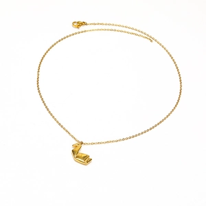 Collar minimalista de acero de titanio oro 18K con colgante de grulla en origami geométrico