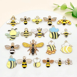 Enamel Bee Alloy Pendant Cartoon Insect DIY Jewelry Charms With Rhinestone Artificial Pearl For Bracelet Earring Keychain Accessories