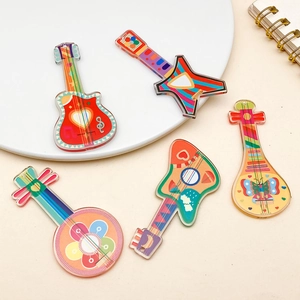 Détails de breloques en acrylique colorées en forme d'instruments pour bijoux et artisanat