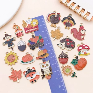 Lot de breloques émaillées Action de grâce avec hibou citrouille pour bijoux DIY