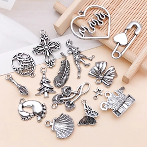 Antik-Silber Anhänger-Set mit Schmetterling und Herz für DIY-Schmuckherstellung