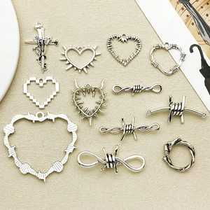 Pendentifs gothique punk cœur et rose en alliage pour création de bijoux DIY
