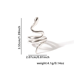 Detailed sizing of the snake ring showing 3.55cm height and 2.07cm width measurements