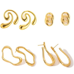 Pendientes de acero inoxidable dorado estilo francés en cuatro diseños abstractos modernos