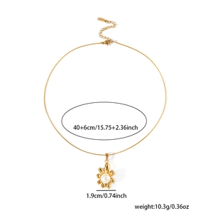 Elegant 18K gold-plated stainless steel necklace with sun flower pearl pendant