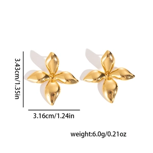Polished two-tone gold and silver stainless steel flower stud earrings with dimensions