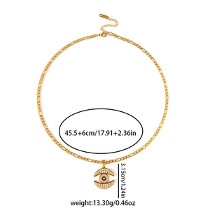 Goldene Edelstahl Figaro-Halskette mit einem diamantbesetzten Evil Eye Anhänger
