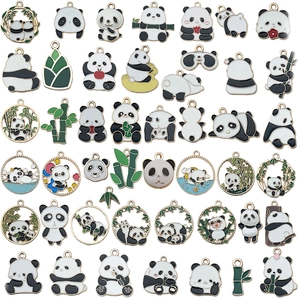 Collection de divers pendentifs panda en émail et alliage pour la création de bijoux DIY