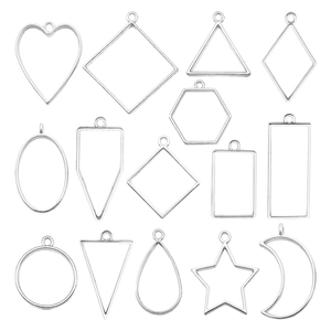 Set de 13 biseles geométricos plateados de corazón y gota para joyería de resina DIY