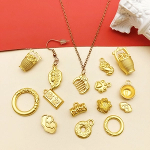 Bijoux mats dorés de style ancien incluant lotus et pendentifs Pi Xiu pour bracelets DIY
