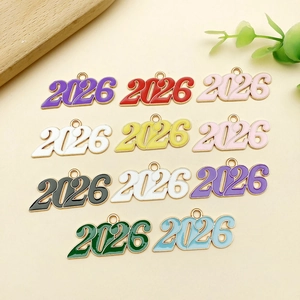 Colgantes coloridos de 2026 para joyería DIY con bordes de metal dorado