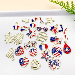 DIY July 4th Independence Day alloy pendants with USA flag stars and hearts design