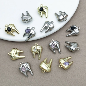 Ciondoli a forma di dente in oro e argento con zirconi colorati per gioielli fai-da-te