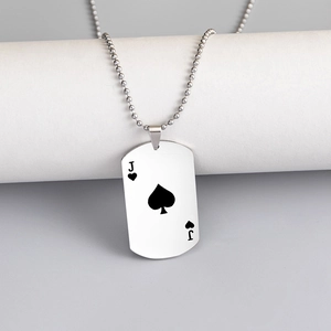 Edelstahl-Kugelkette mit Pik-Bube Herz-Anhänger im kreativen Poker-Design für Herren