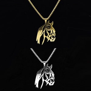 Collana con ciondolo a testa di cavallo in acciaio inossidabile oro e argento con catena