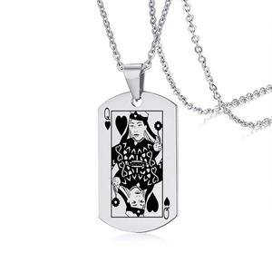 Collier en acier inoxydable argenté avec un pendentif carte à jouer Dame de Cœur