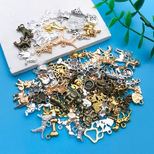 Sortierte Vintage-Hundeanhänger aus Legierung mit Knochen- und Herzformen für DIY-Schmuck