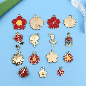 Mélange de pendentifs roses et marguerites en émail rouge pour bijoux DIY