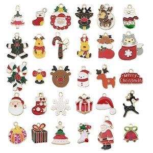 Colgantes navideños variados de esmalte con Papá Noel y renos para creación de joyas DIY