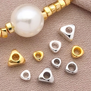 Perles intercalaires triangulaires plaquées or 18 carats pour bijoux DIY variés