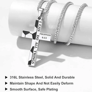 Collar de cruz de acero 316L con textura de fútbol y grabado de versículo motivador