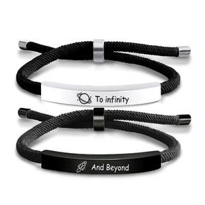 Paire de bracelets de couple tressés avec breloques gravées 'To infinity' et 'And Beyond'