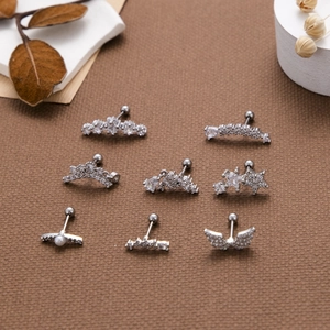 Lot de 8 piercings d'oreille en acier inoxydable avec ailes, étoiles et zircons cubiques