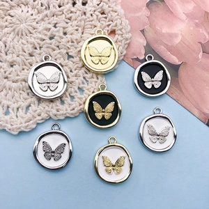 DIY Alloy Butterfly Pendant Relief Round Coin Charm Electroplated Zinc Alloy For Jewelry Making Necklace Bracelet Accessory Women Gift