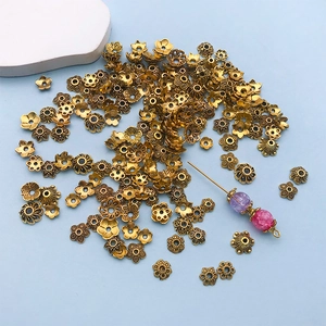 Assortiment de calottes de perles évidées en alliage d'or antique pour bijoux DIY