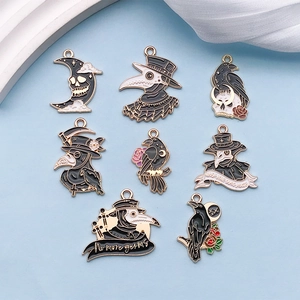 Charms en Alliage Émaillé Médecin de la Peste Gothique pour Halloween DIY Fabrication de Bijoux Pendentif Crâne Corbeau Lune Accessoires