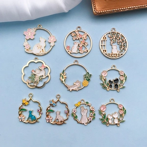 Legierung Emaille Cartoon Katze Blume Girlande Charms Anhänger Für DIY Schmuckherstellung Armband Halskette Tasche Zubehör Dekorative Teile