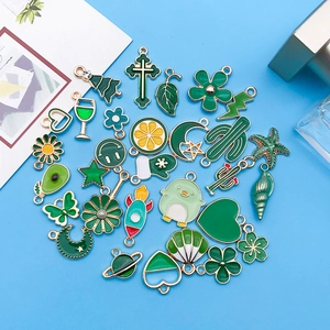 Lot de breloques émaillées vertes en alliage pour la création de bijoux DIY faits main
