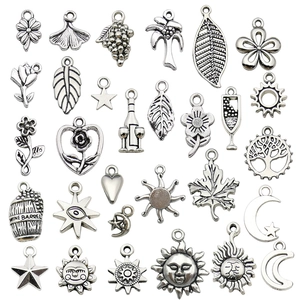 Lot de breloques vintage en alliage argenté avec motifs fleurs et soleil pour bijoux DIY