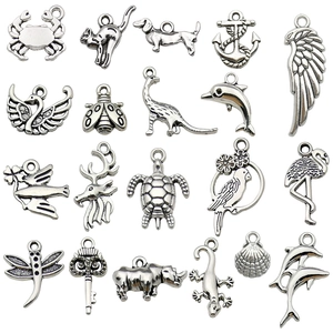 Assortimento di ciondoli animali vintage in lega d'argento per la creazione di gioielli fai da te