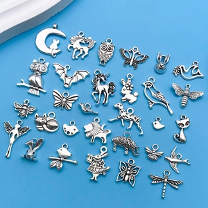 Assortimento di ciondoli vintage in lega d'argento con gufo elefante per gioielli fai da te