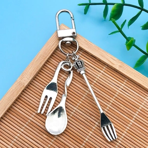 Retro zinc alloy cutlery keychain with crown fork, regular fork and spoon pendants