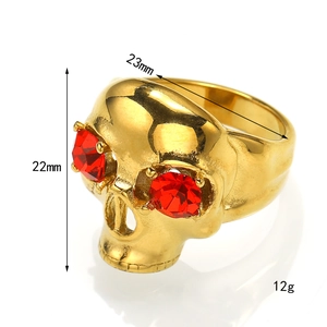 Retro gold skull ring with red rhinestone eyes for men made of durable titanium steel