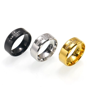 Bague en Acier Titane Brossé Croix Avec Strass Incrusté pour Hommes Femmes Punk Gothique Bijoux Chrétiens Cadeau