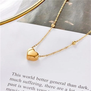 Collier Pendentif Cœur en Acier Titane Minimaliste pour Femme Mode Douce Ras du Cou en Forme de Cœur Bijoux Or Or Rose Argent