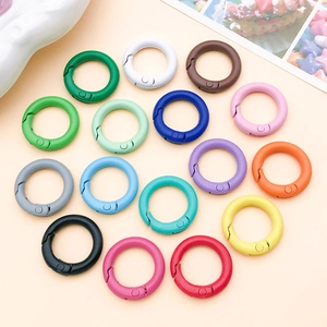Colorful 20mm round spring O-rings in matte lacquer finish for DIY bags and keychains