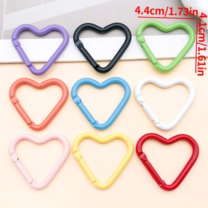 Accessorio Portachiavi a Forma di Cuore in Lega di Zinco Pendente Colorato Galvanizzato Per Borse Bambole Artigianato Gioielli Donna